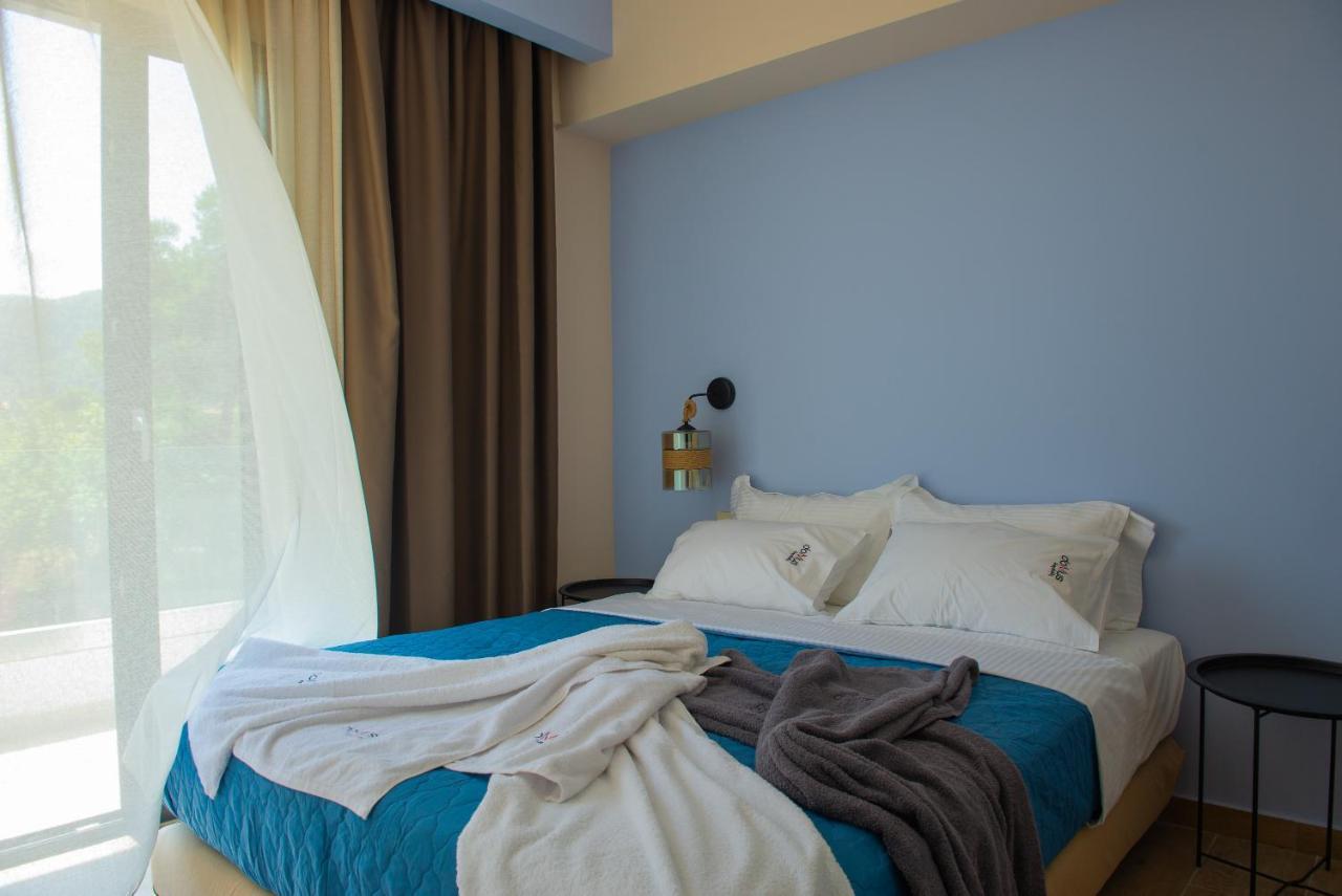 Aparthotel Domus Hospitality Vourvourou Esterno foto