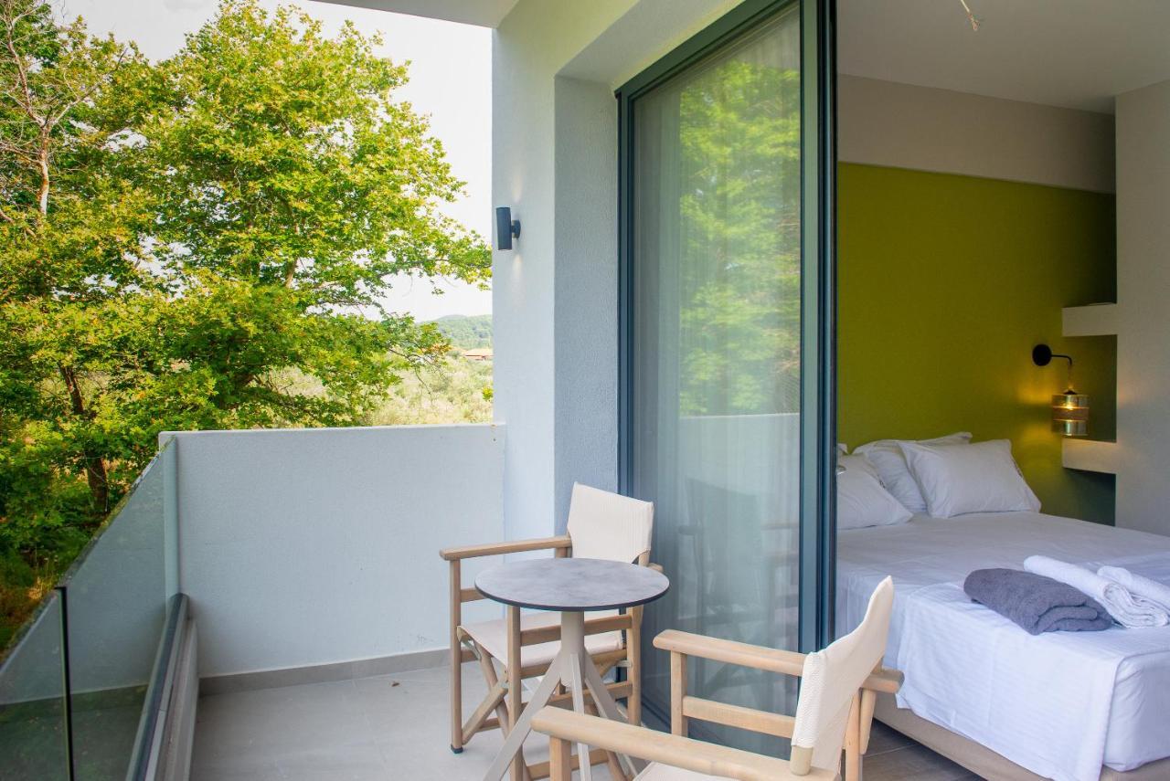 Aparthotel Domus Hospitality Vourvourou Esterno foto