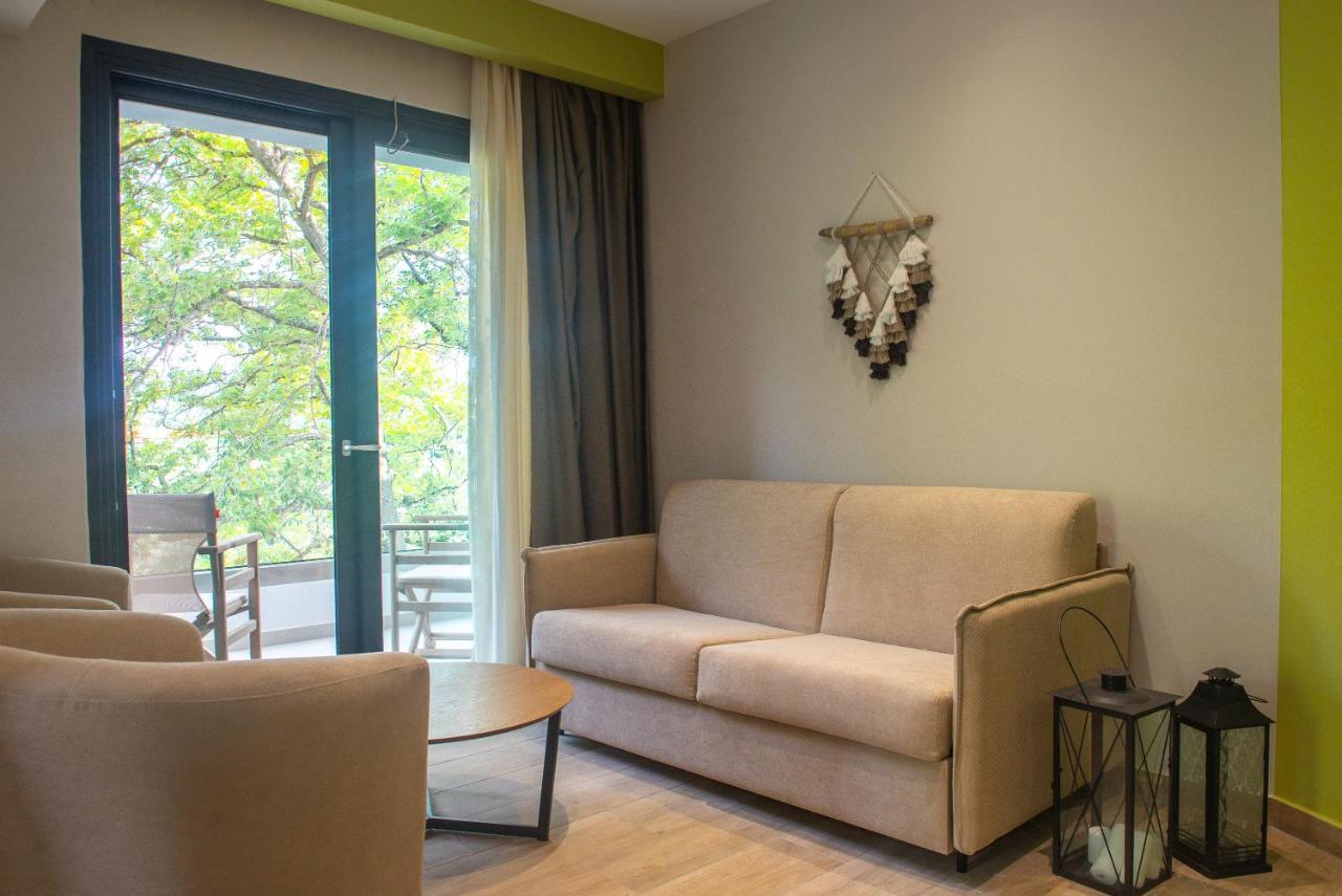 Aparthotel Domus Hospitality Vourvourou Esterno foto