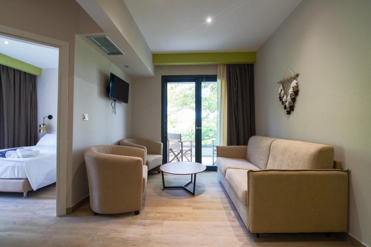 Aparthotel Domus Hospitality Vourvourou Esterno foto