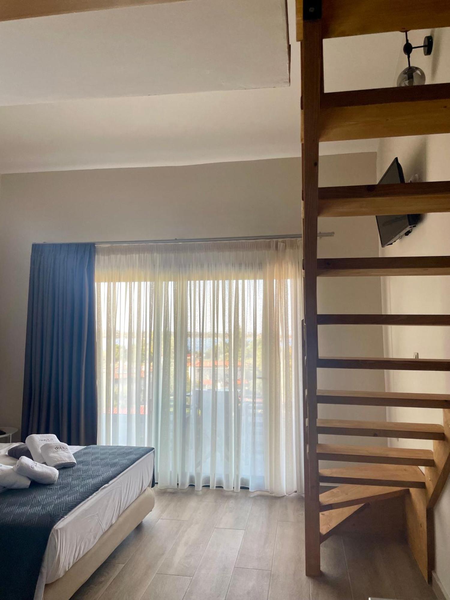 Aparthotel Domus Hospitality Vourvourou Esterno foto